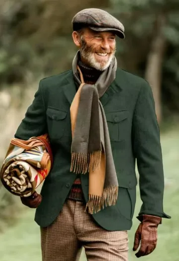 Elegant Men's Tweed Jacket with Classic Lapels