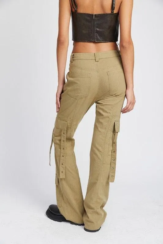 EMORY PARK Low Waist Cargo Flared Pants
